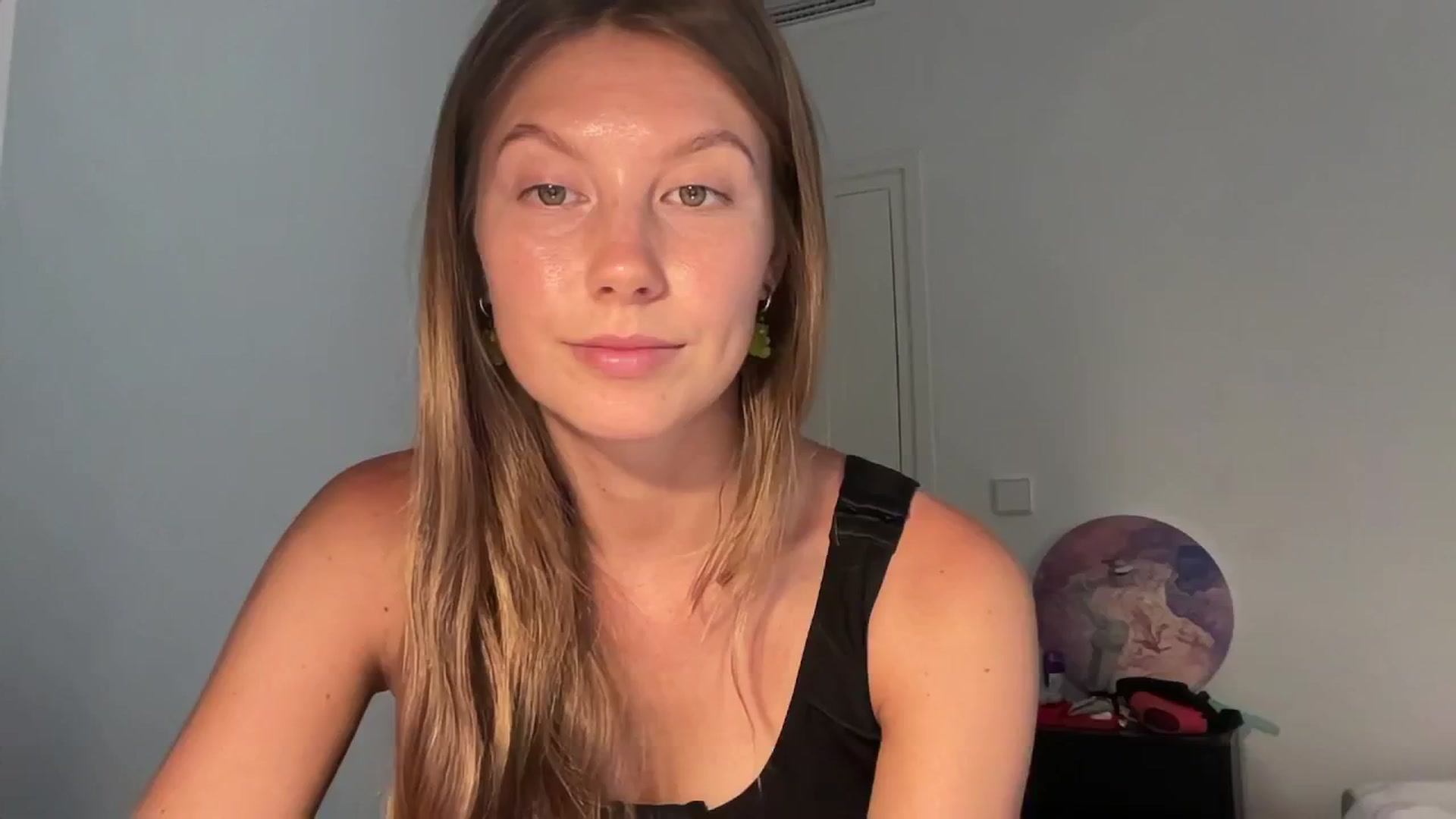 Gallery image thumbnail from JasSurfGirl's myfreecams stream on, 06/19/2024, 06:22 image 7 of 20