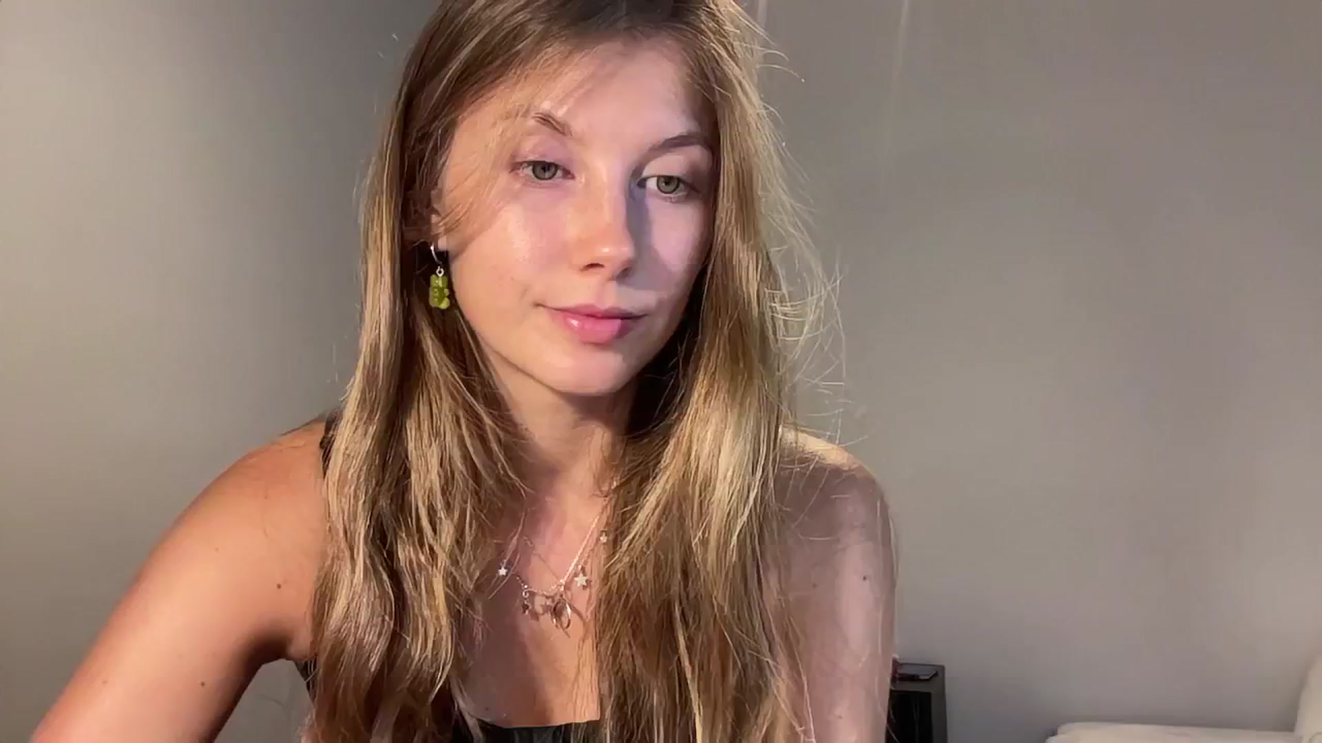 Gallery image thumbnail from JasSurfGirl's myfreecams stream on, 06/20/2024, 06:42 image 18 of 20