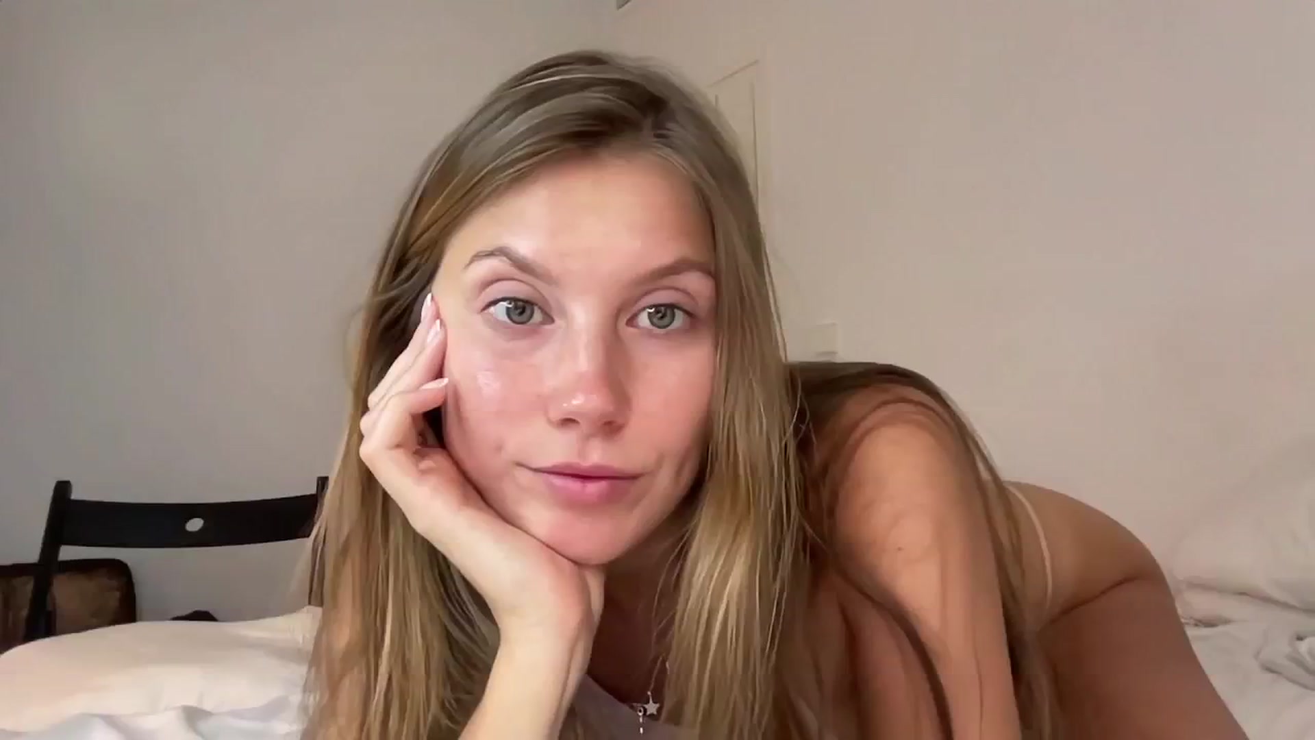 Gallery image thumbnail from JasSurfGirl's myfreecams stream on, 06/25/2024, 05:55 image 20 of 20