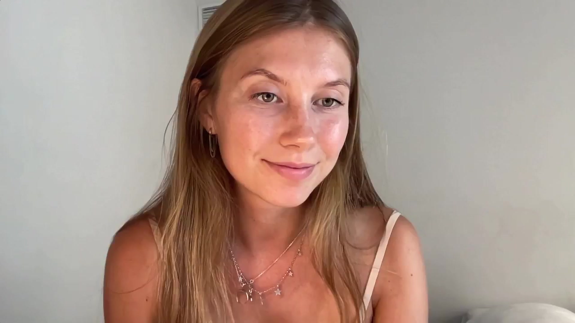 Gallery image thumbnail from JasSurfGirl's myfreecams stream on, 06/27/2024, 15:28 image 6 of 20