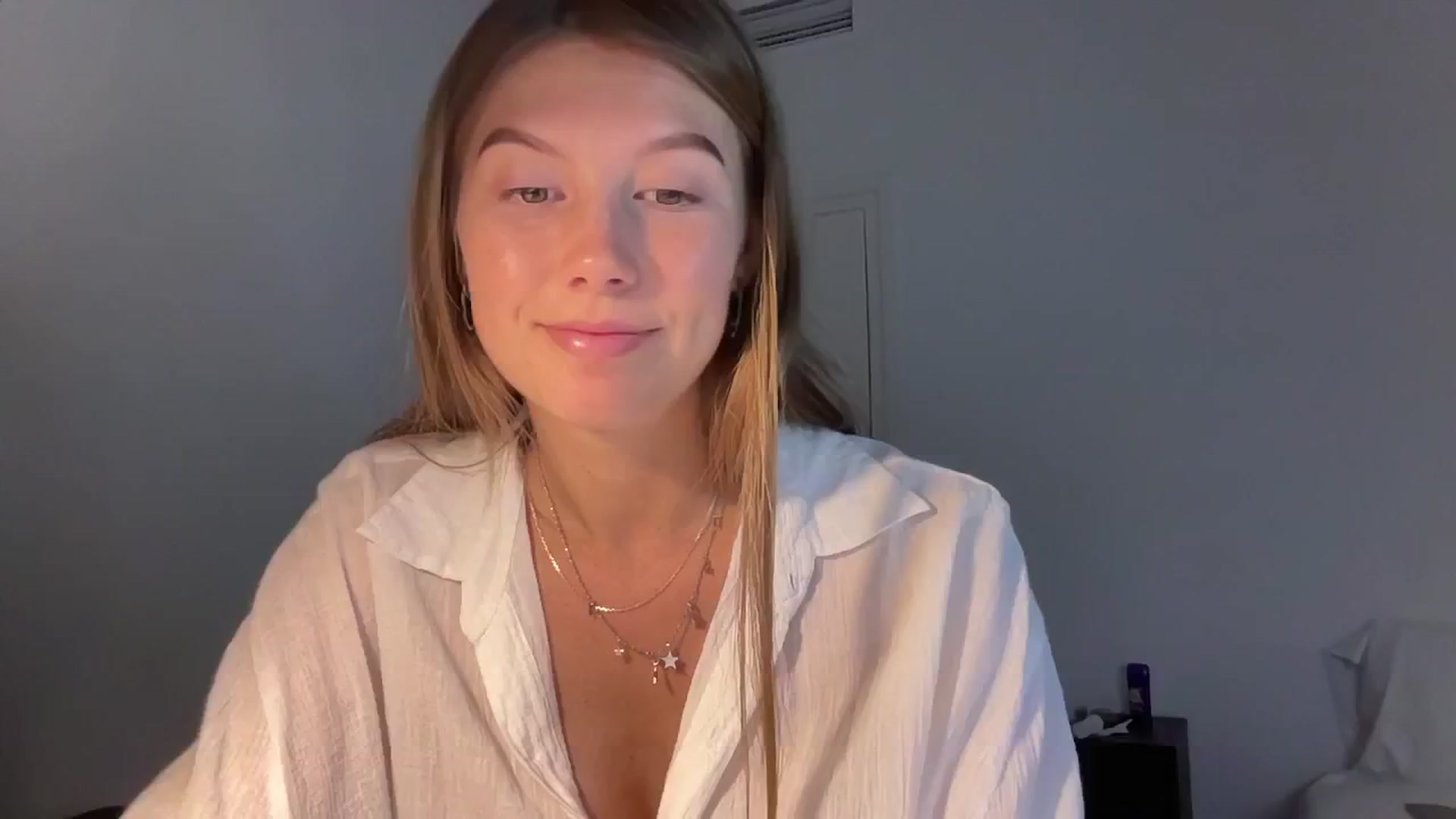 Gallery image thumbnail from JasSurfGirl's myfreecams stream on, 06/29/2024, 05:44 image 2 of 20