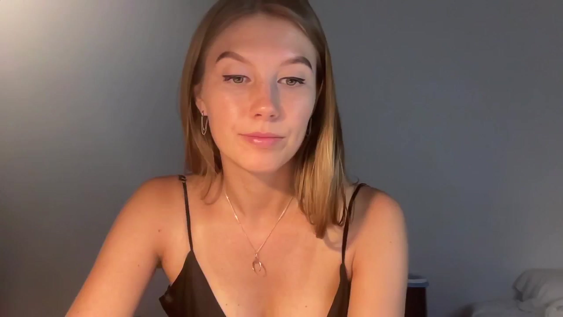 Gallery image thumbnail from JasSurfGirl's myfreecams stream on, 07/01/2024, 06:55 image 6 of 20