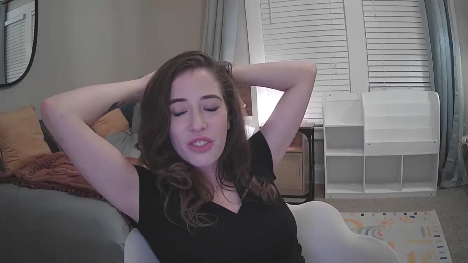 Gallery image thumbnail from JaseyLee99's myfreecams stream on, 09/04/2024, 02:43 image 17 of 20