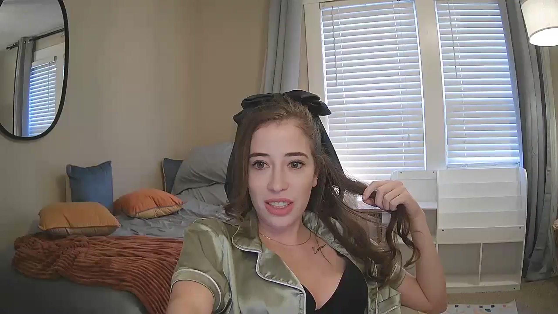 Gallery image thumbnail from JaseyLee99's myfreecams stream on, 09/05/2024, 24:09 image 9 of 20