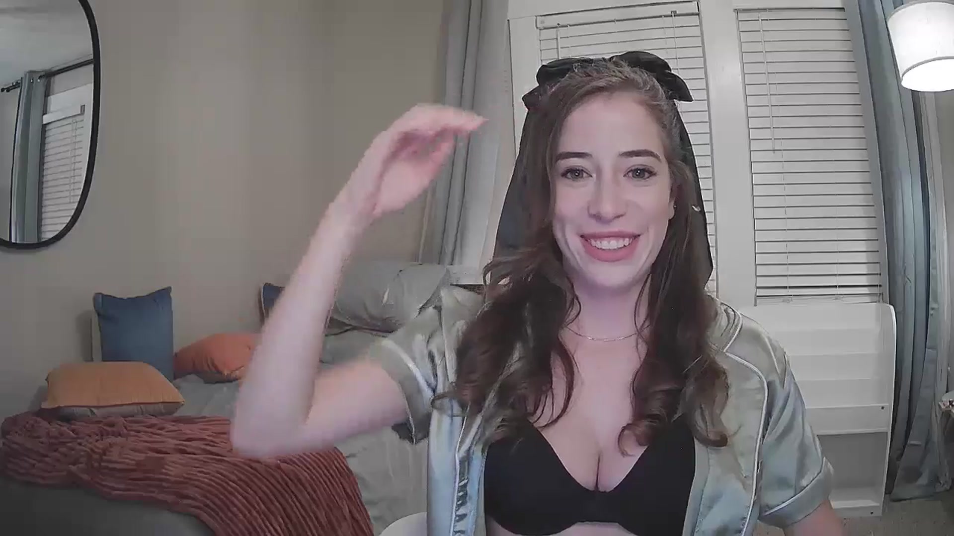Gallery image thumbnail from JaseyLee99's myfreecams stream on, 09/05/2024, 24:47 image 16 of 20