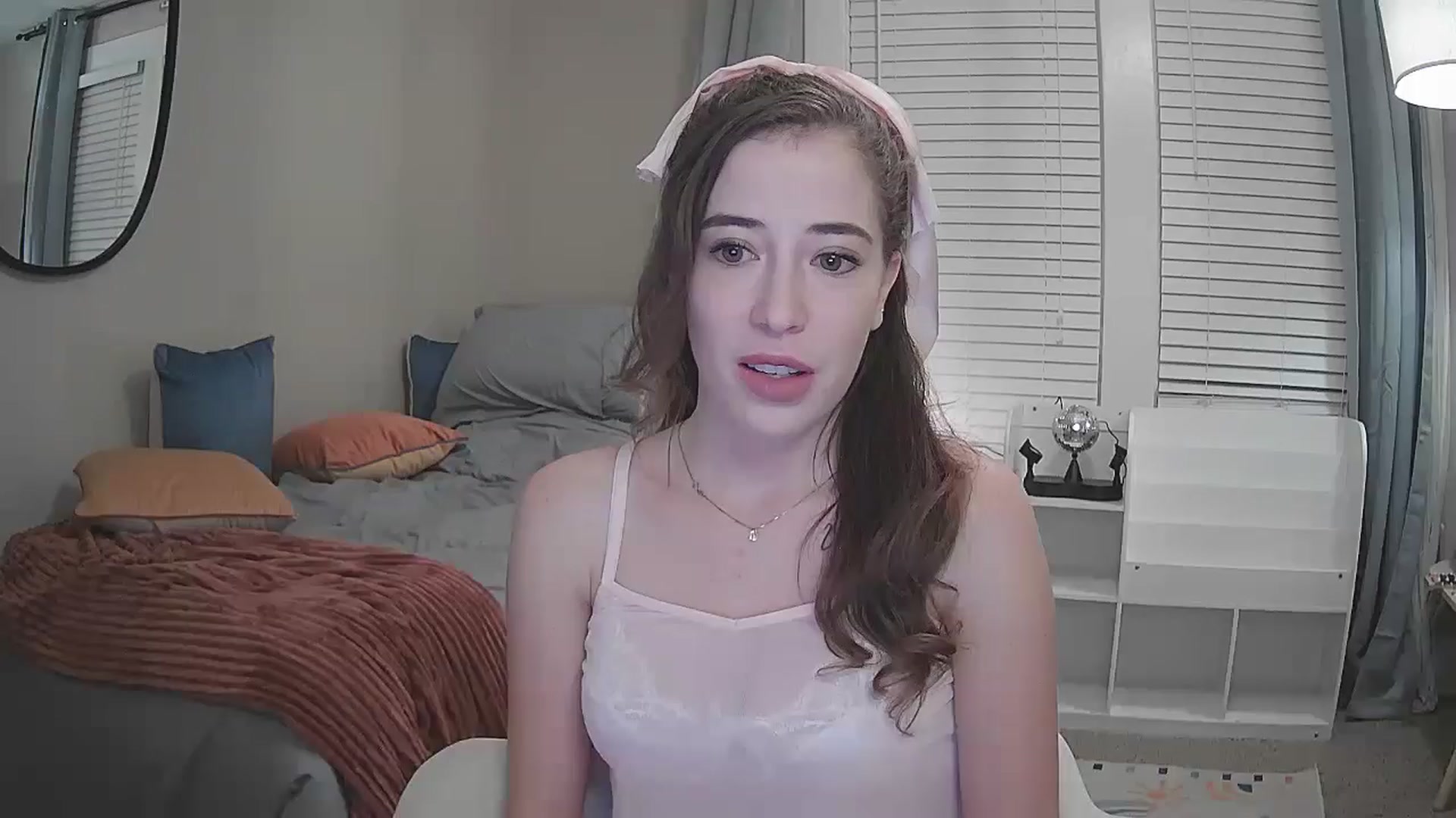 Gallery image thumbnail from JaseyLee99's myfreecams stream on, 09/05/2024, 05:16 image 16 of 20