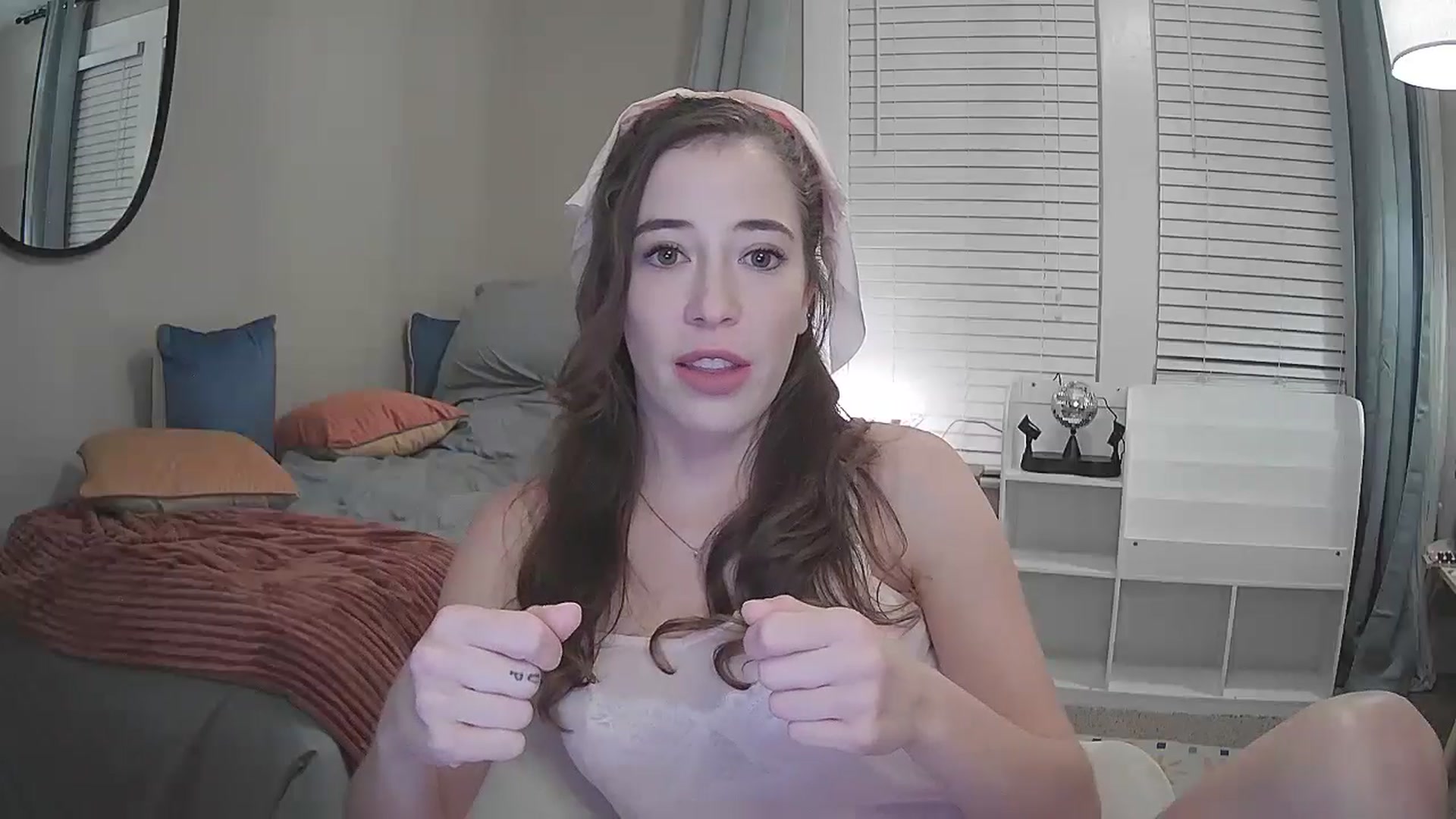 Gallery image thumbnail from JaseyLee99's myfreecams stream on, 09/05/2024, 06:12 image 12 of 20