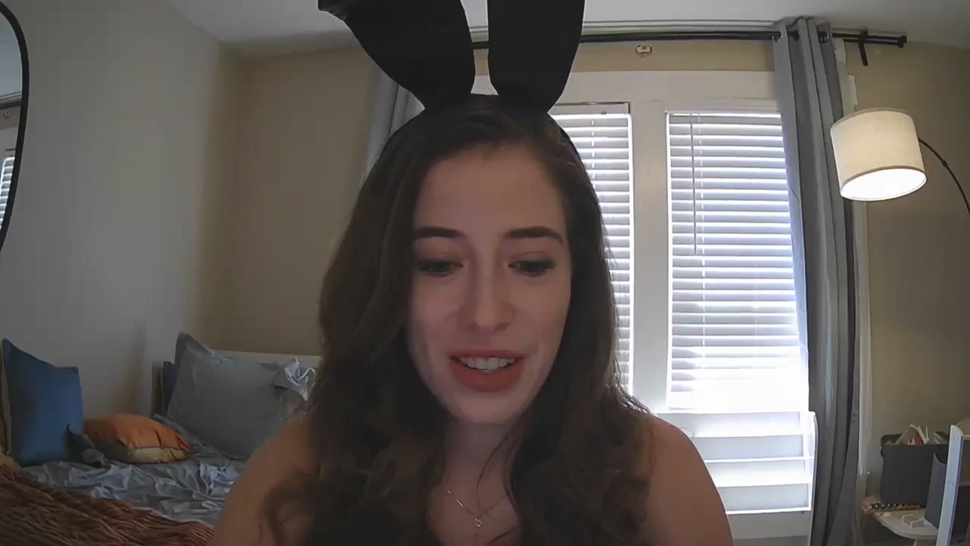 Gallery image thumbnail from JaseyLee99's myfreecams stream on, 09/05/2024, 17:21 image 16 of 20