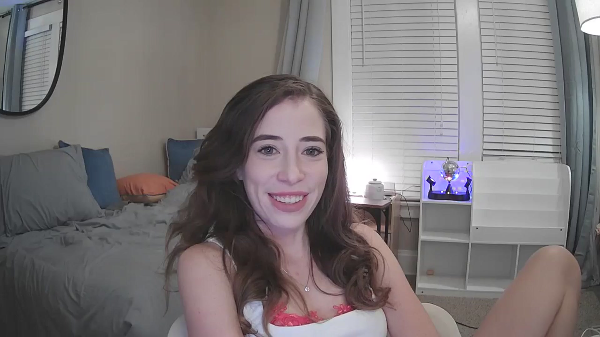 Gallery image thumbnail from JaseyLee99's myfreecams stream on, 09/06/2024, 06:55 image 10 of 20