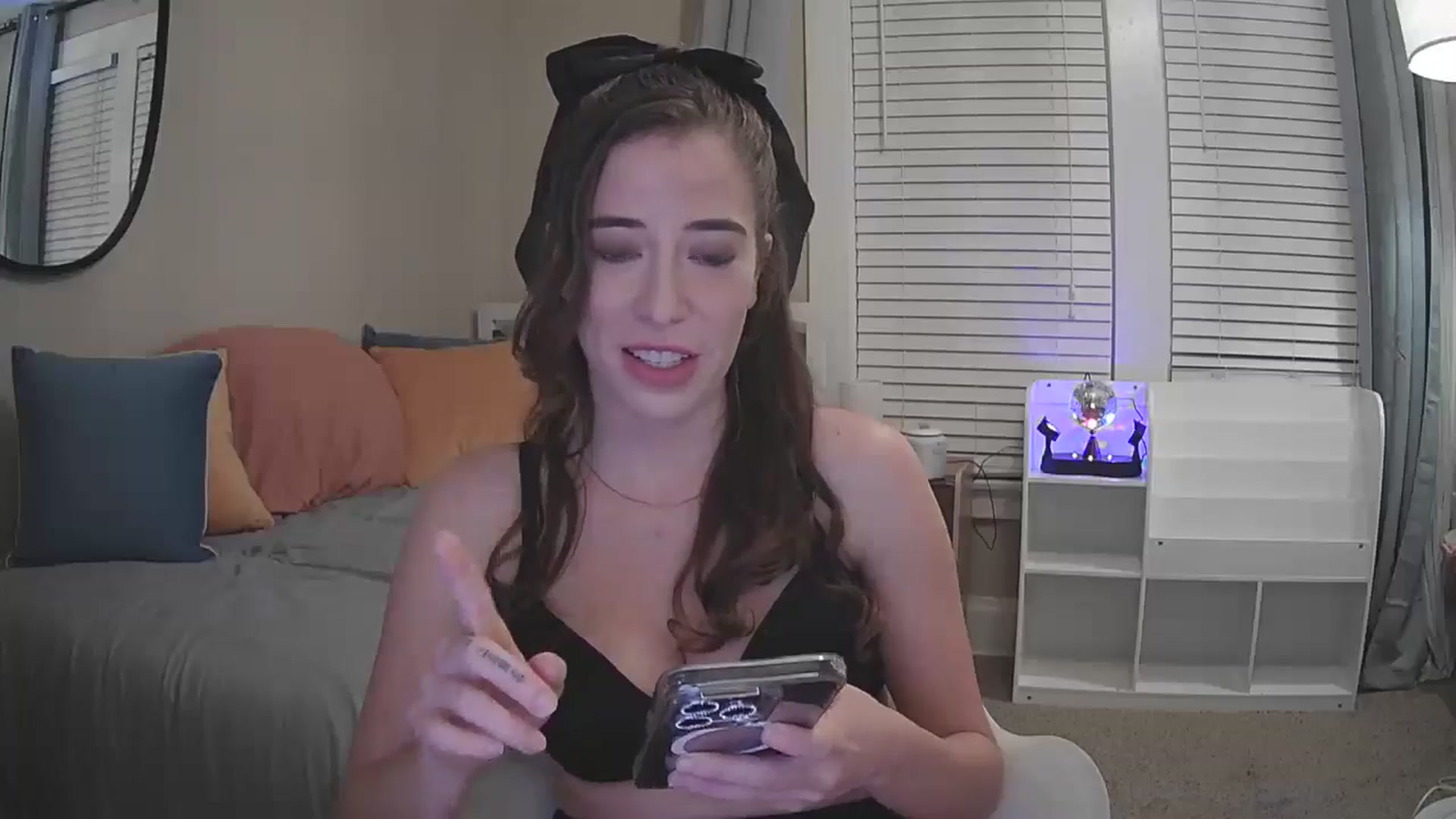 Gallery image thumbnail from JaseyLee99's myfreecams stream on, 09/07/2024, 03:05 image 10 of 20