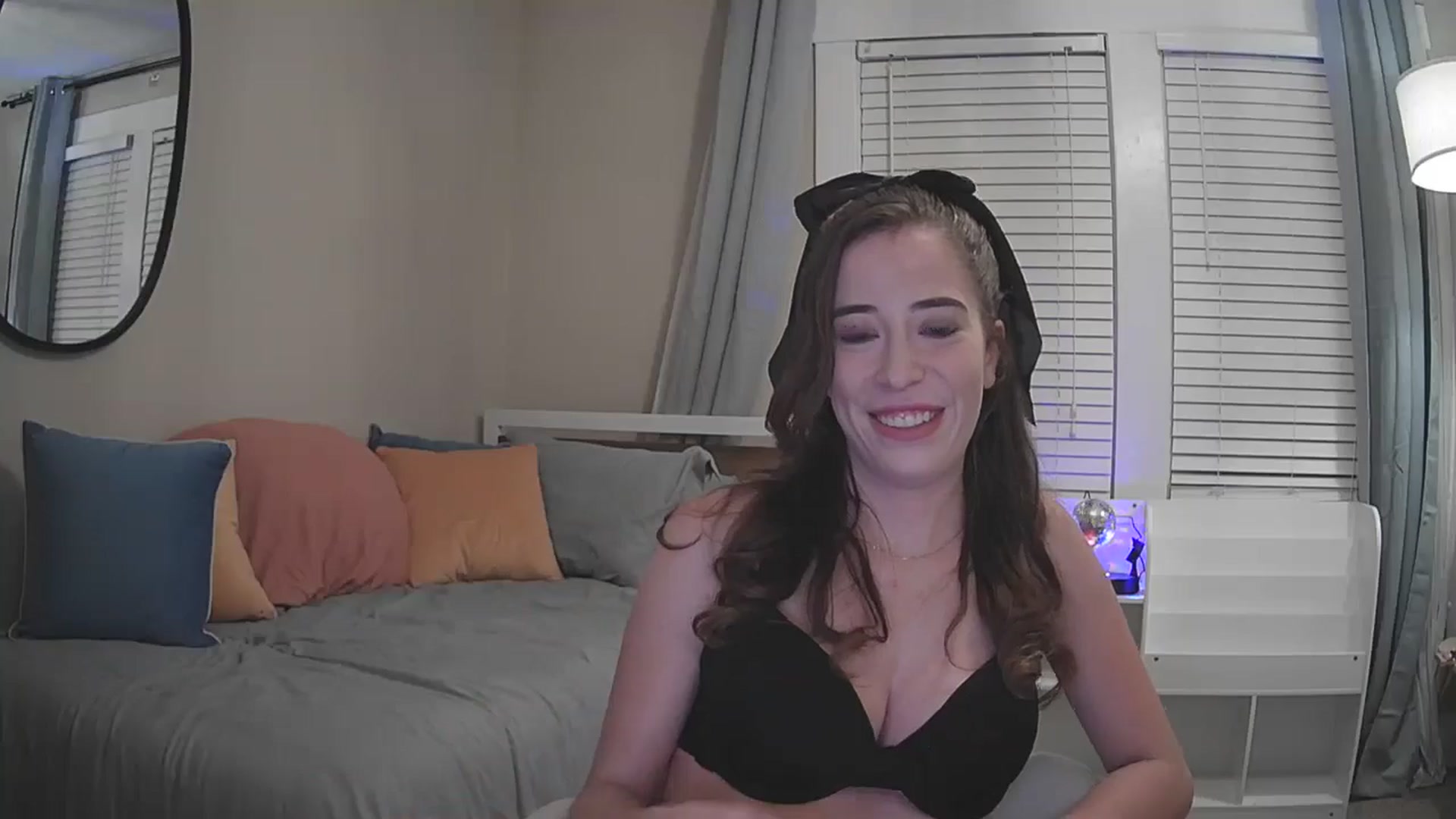 Gallery image thumbnail from JaseyLee99's myfreecams stream on, 09/07/2024, 03:05 image 11 of 20