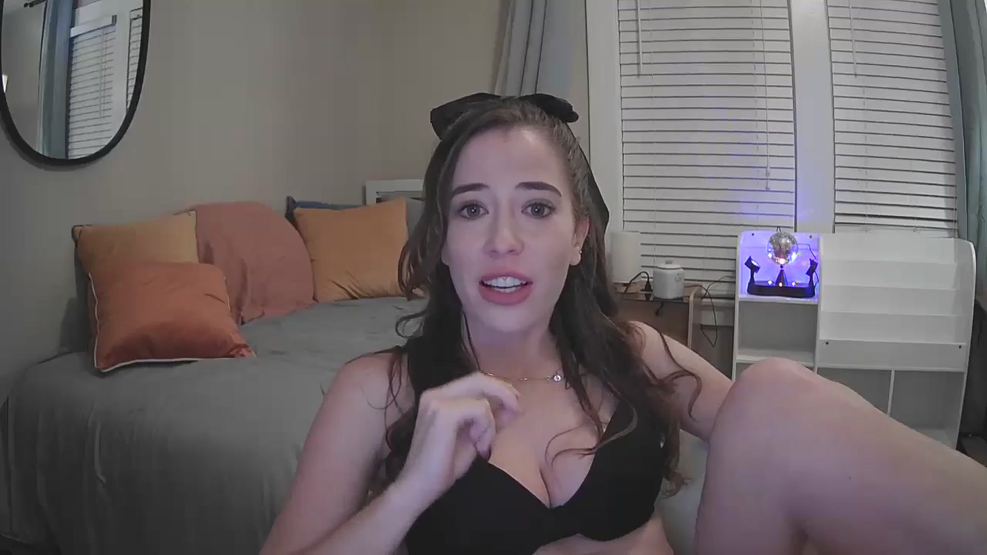 Gallery image thumbnail from JaseyLee99's myfreecams stream on, 09/07/2024, 05:34 image 6 of 20