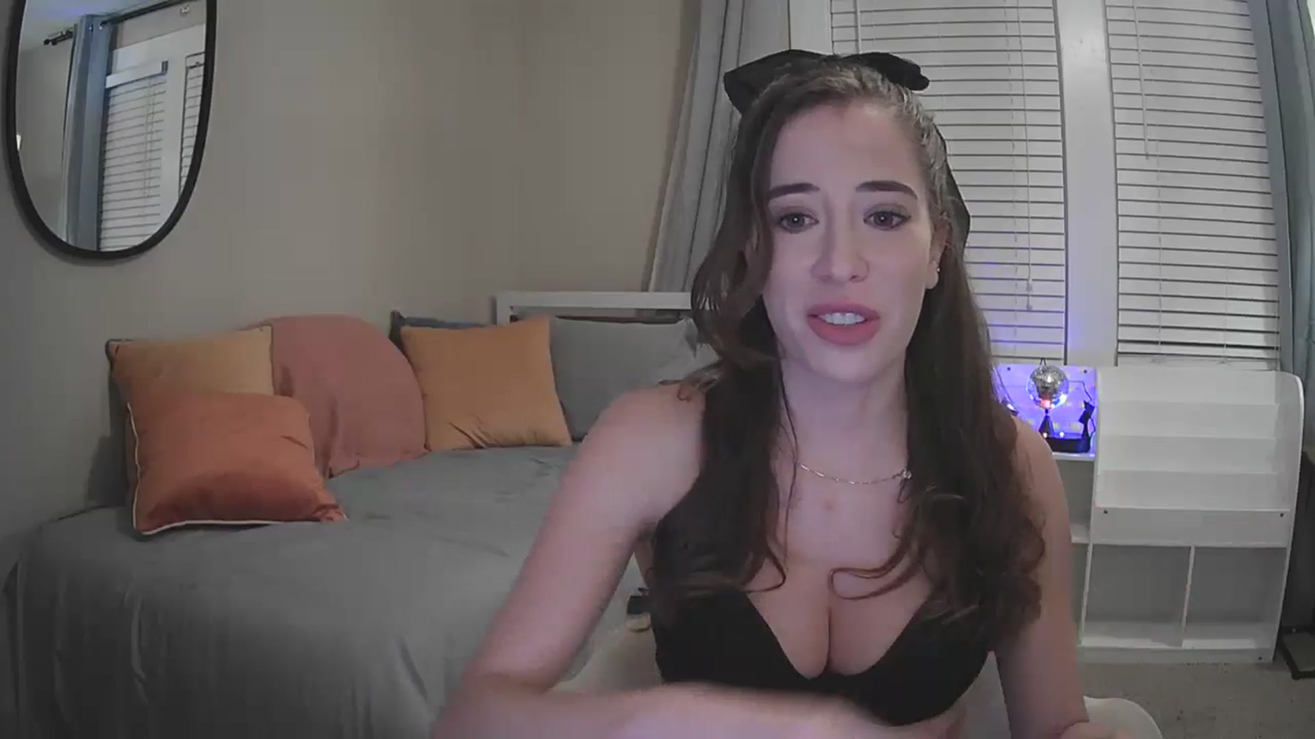 Gallery image thumbnail from JaseyLee99's myfreecams stream on, 09/07/2024, 05:34 image 7 of 20