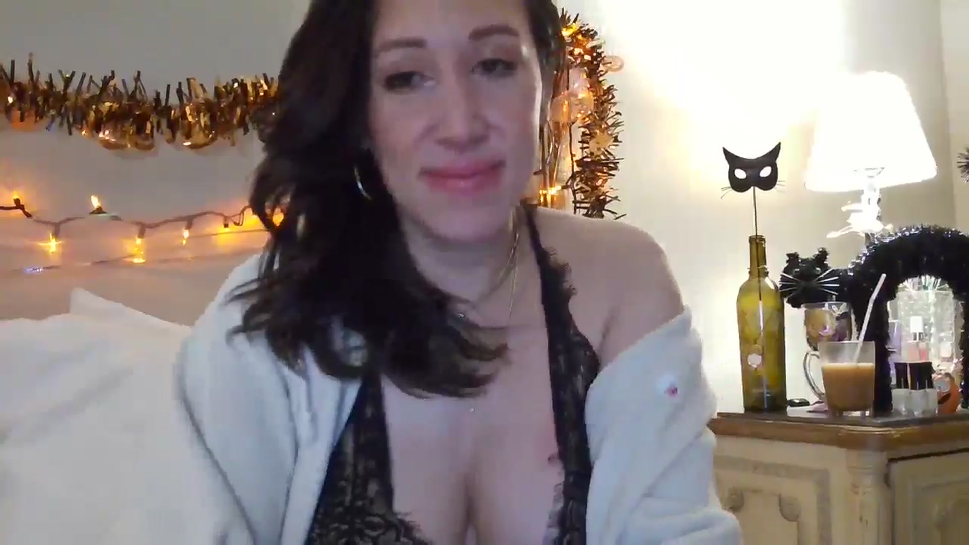 Gallery image thumbnail from Jaslene_25's myfreecams stream on, 11/13/2025, 13:39 image 12 of 20