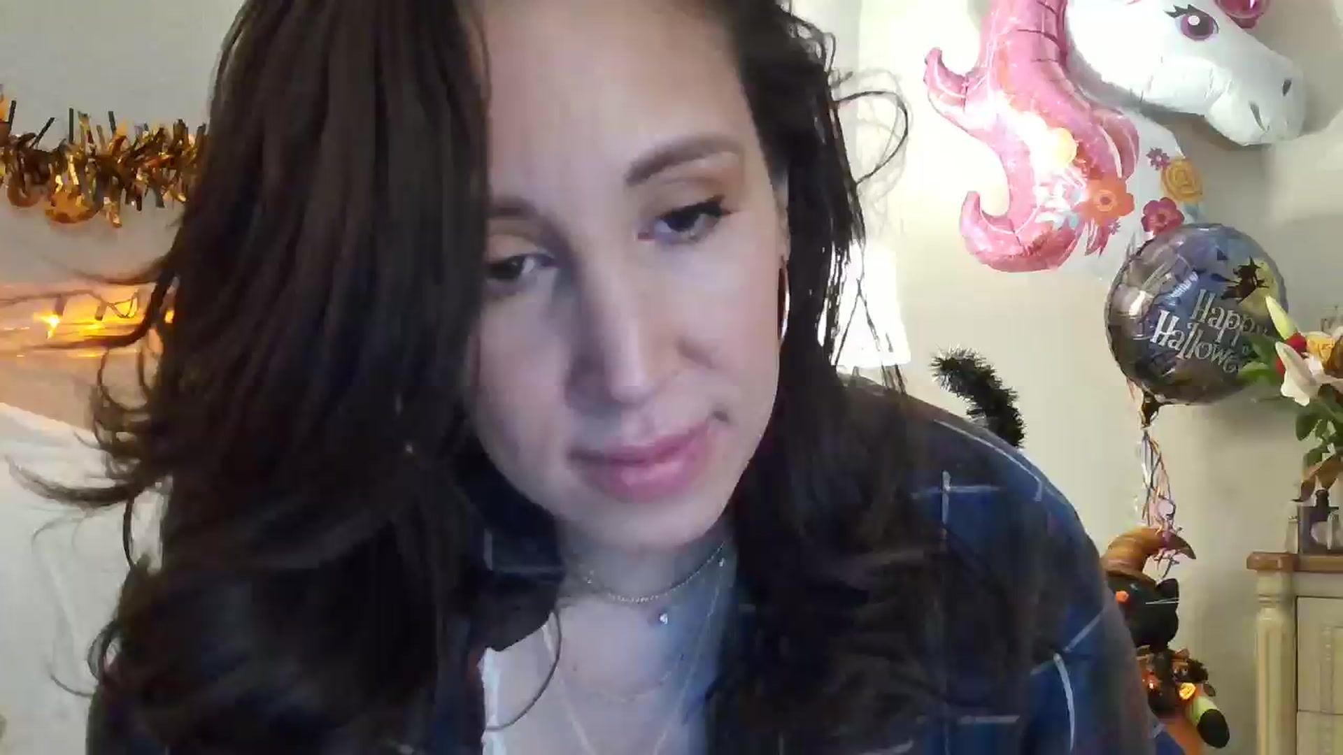 Gallery image thumbnail from Jaslene_25's myfreecams stream on, 11/14/2025, 10:13 image 8 of 20