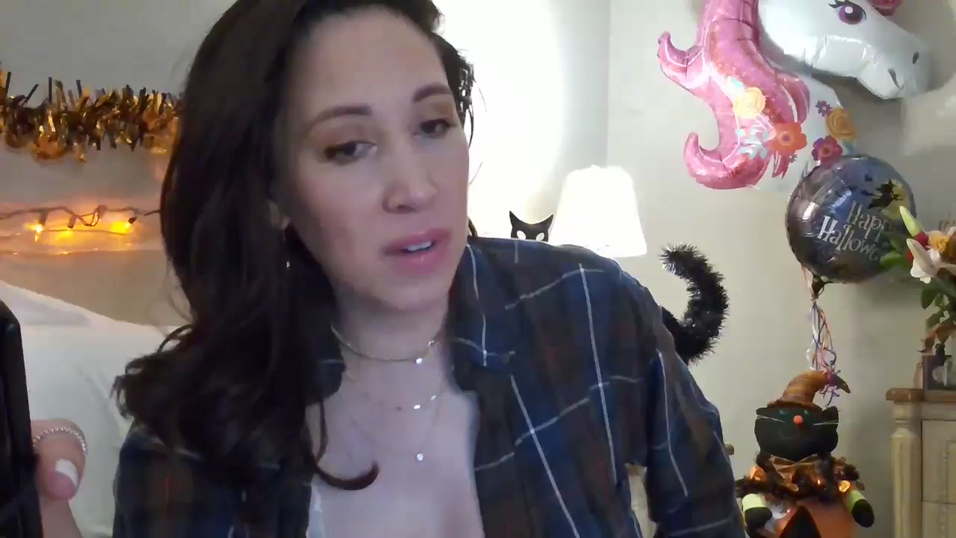 Gallery image thumbnail from Jaslene_25's myfreecams stream on, 11/14/2025, 10:13 image 4 of 20