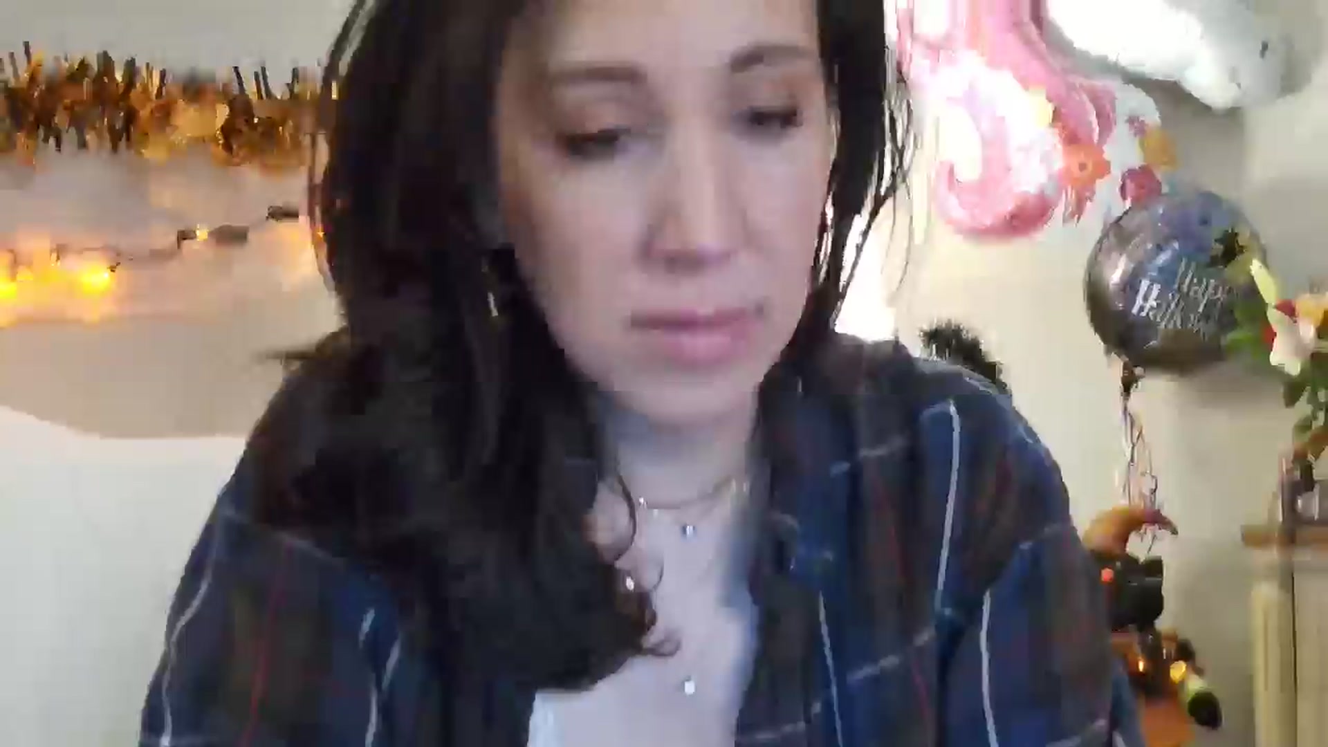Gallery image thumbnail from Jaslene_25's myfreecams stream on, 11/14/2025, 10:13 image 15 of 20