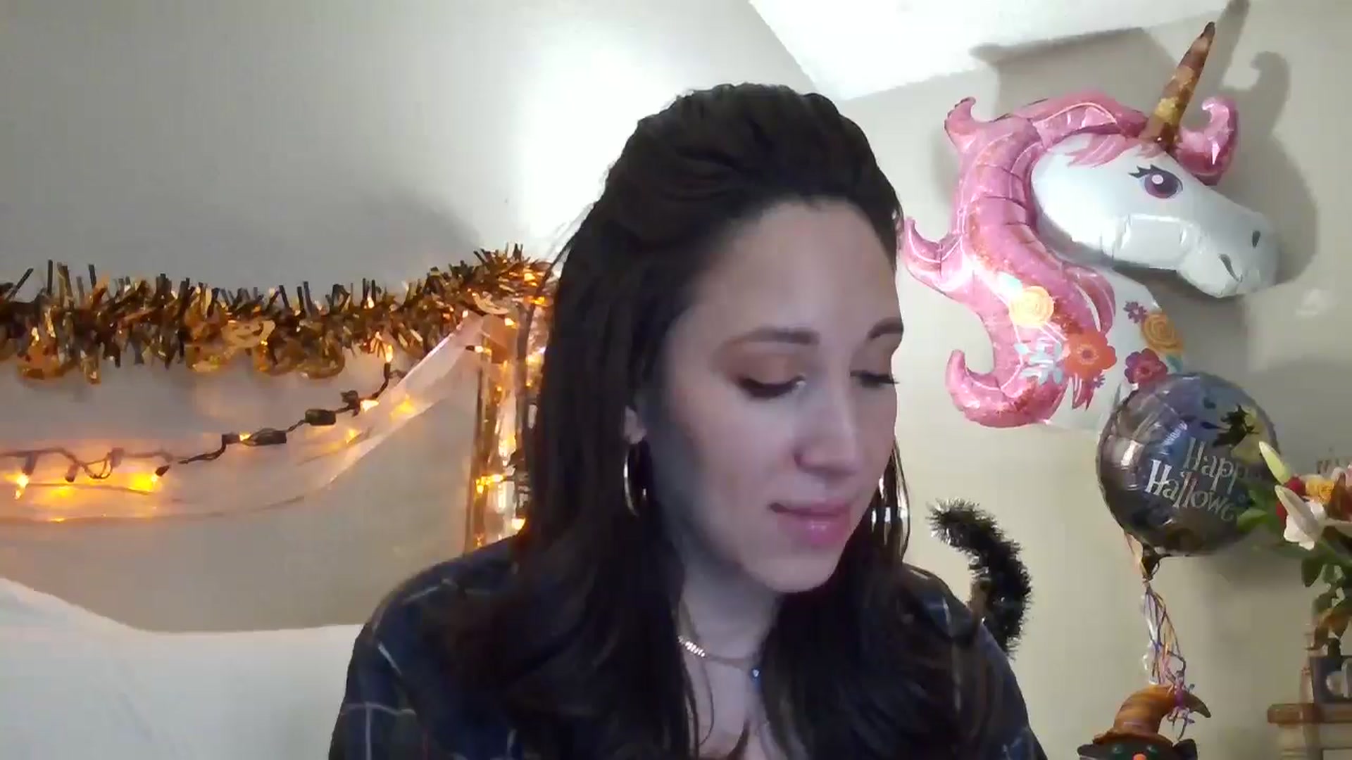 Gallery image thumbnail from Jaslene_25's myfreecams stream on, 11/14/2025, 10:48 image 10 of 20
