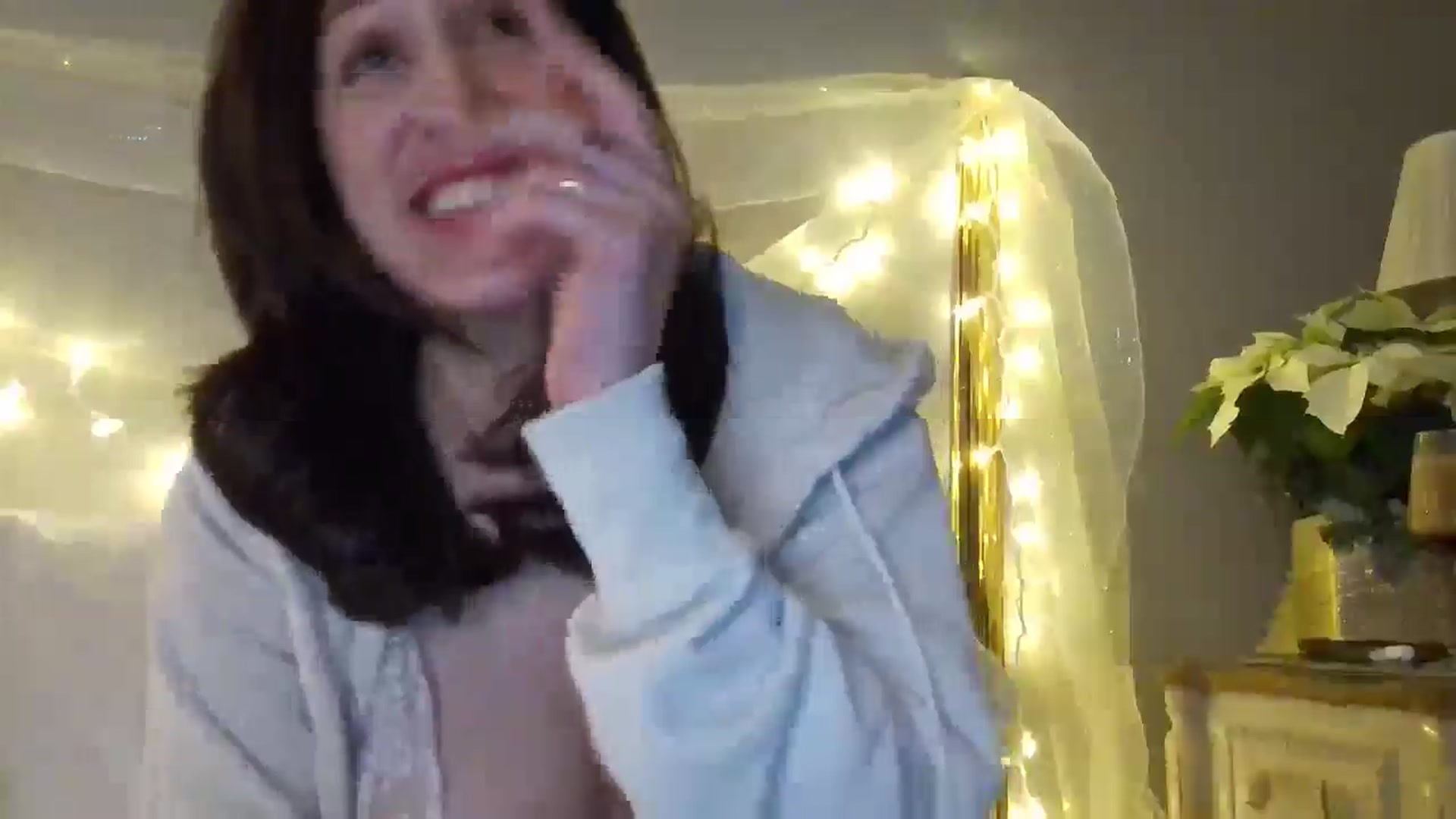 Gallery image thumbnail from Jaslene_25's myfreecams stream on, 12/01/2025, 12:24 image 6 of 20