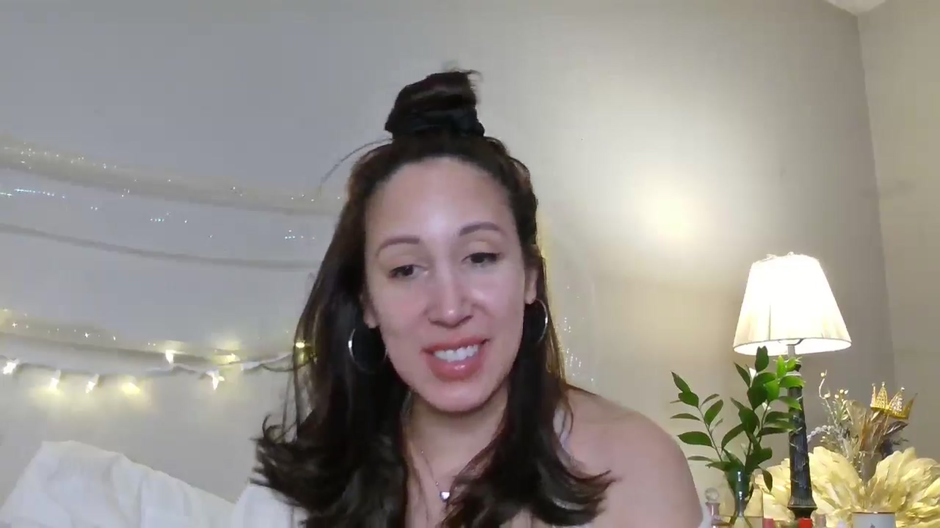 Gallery image thumbnail from Jaslene_25's myfreecams stream on, 12/15/2025, 10:44 image 6 of 20