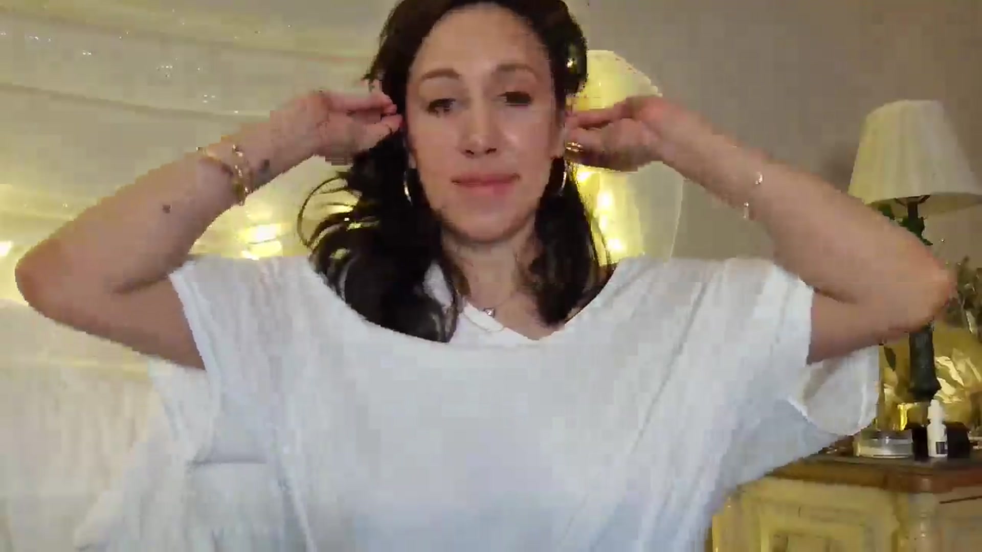Gallery image thumbnail from Jaslene_25's myfreecams stream on, 12/16/2025, 09:30 image 19 of 20