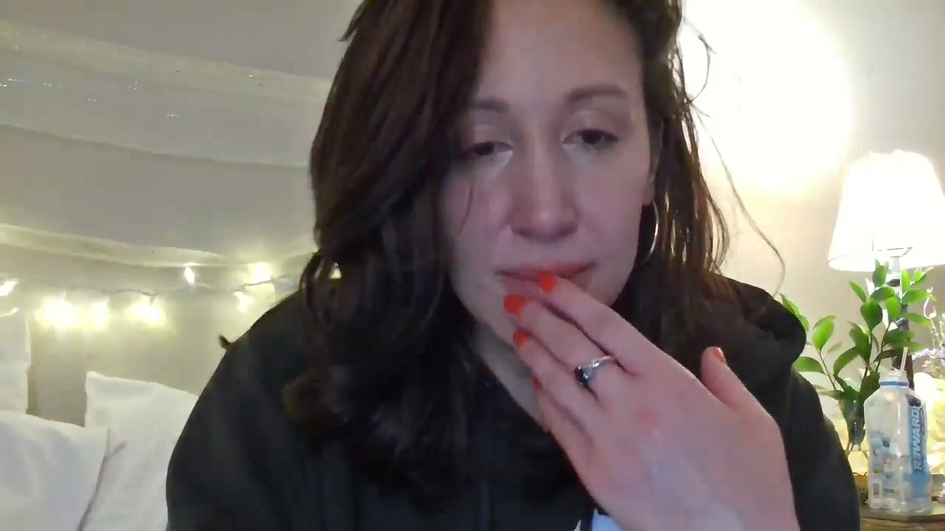 Gallery image thumbnail from Jaslene_25's myfreecams stream on, 12/20/2025, 13:10 image 15 of 20