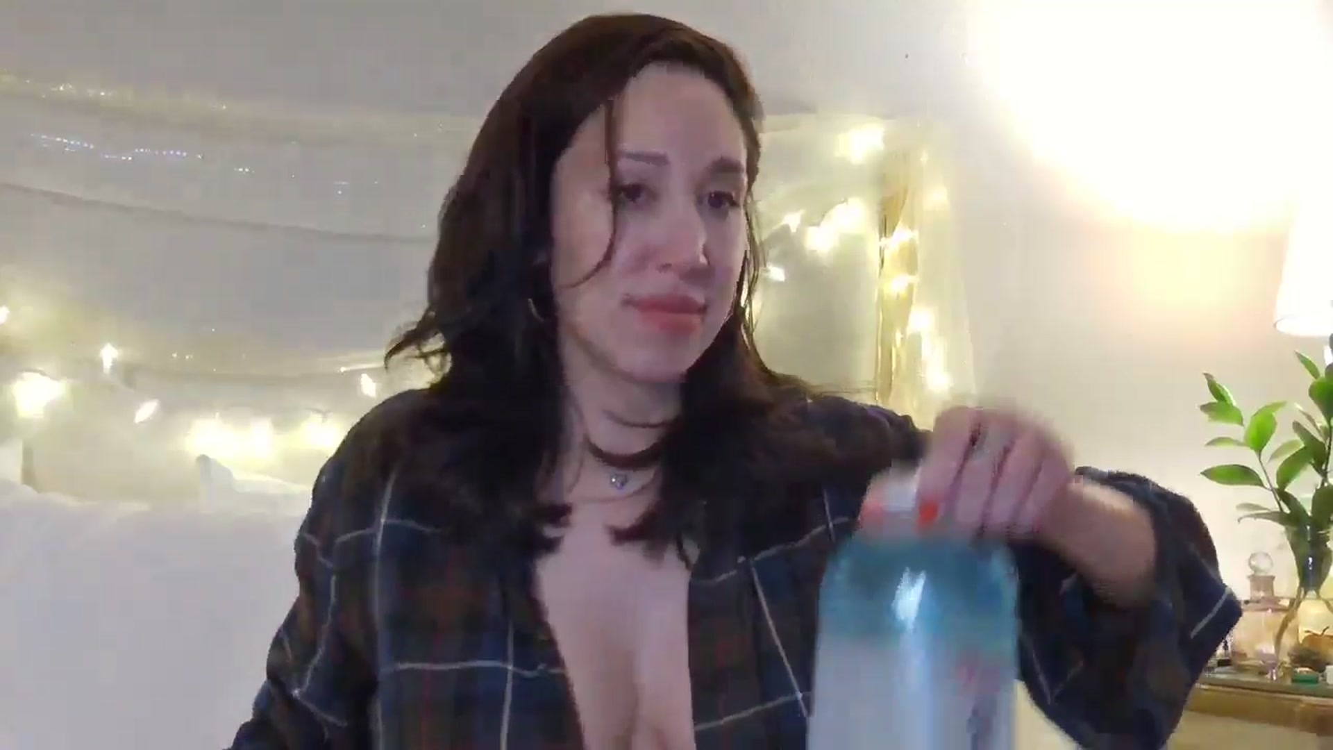 Gallery image thumbnail from Jaslene_25's myfreecams stream on, 12/21/2025, 11:31 image 11 of 20