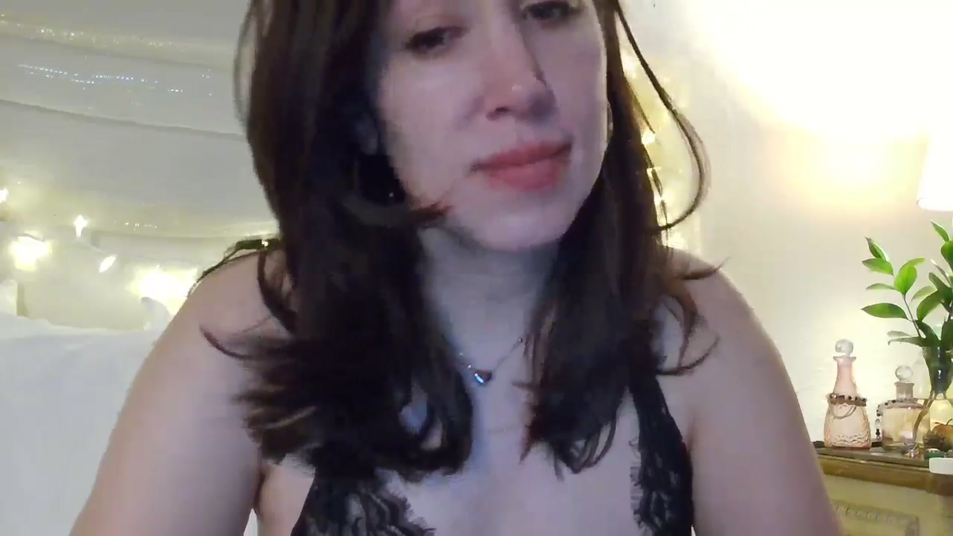 Gallery image thumbnail from Jaslene_25's myfreecams stream on, 12/21/2025, 11:31 image 5 of 20