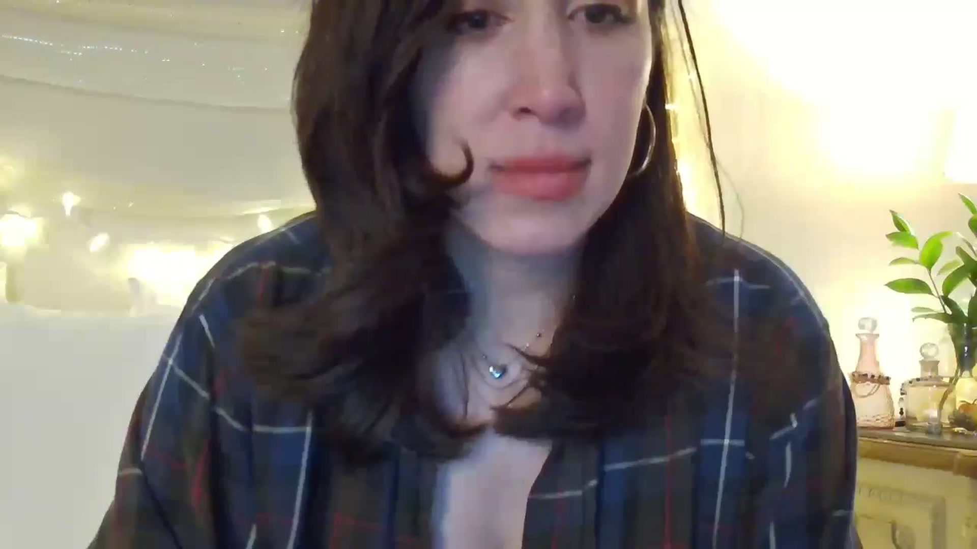 Gallery image thumbnail from Jaslene_25's myfreecams stream on, 12/21/2025, 11:31 image 19 of 20