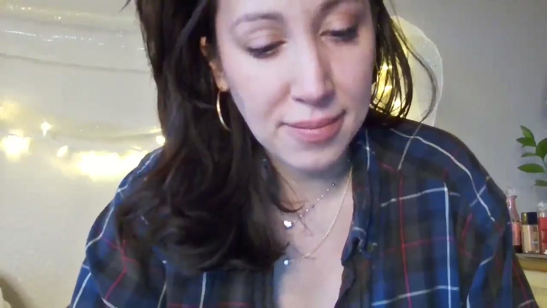 Gallery image thumbnail from Jaslene_25's myfreecams stream on, 12/23/2025, 16:24 image 19 of 20