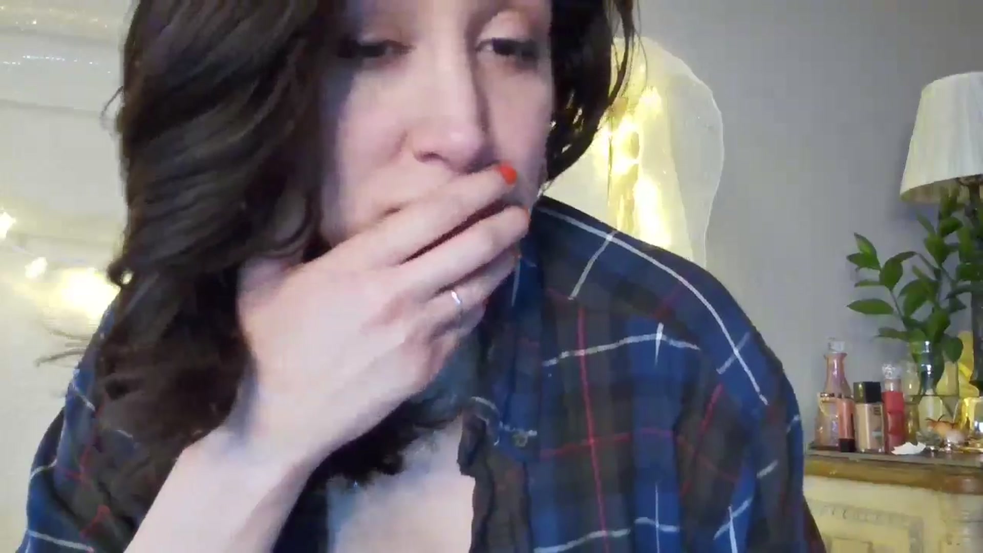 Gallery image thumbnail from Jaslene_25's myfreecams stream on, 12/23/2025, 16:24 image 14 of 20