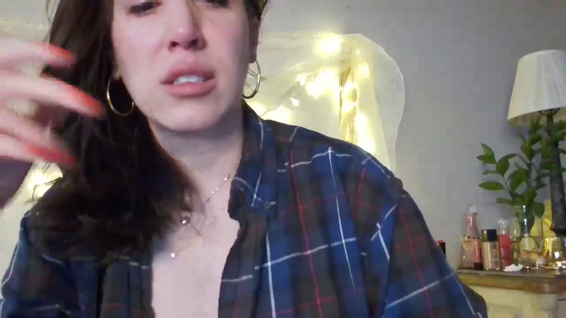 Gallery image thumbnail from Jaslene_25's myfreecams stream on, 12/23/2025, 16:24 image 10 of 20