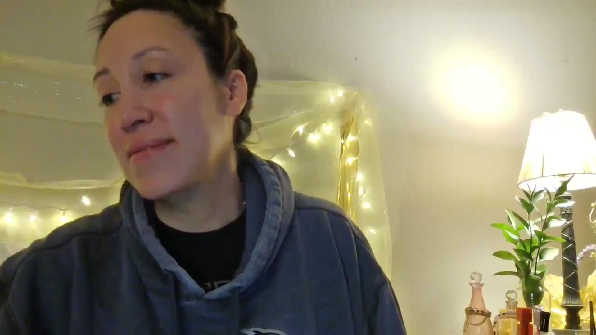 Gallery image thumbnail from Jaslene_25's myfreecams stream on, 12/28/2025, 11:49 image 8 of 20