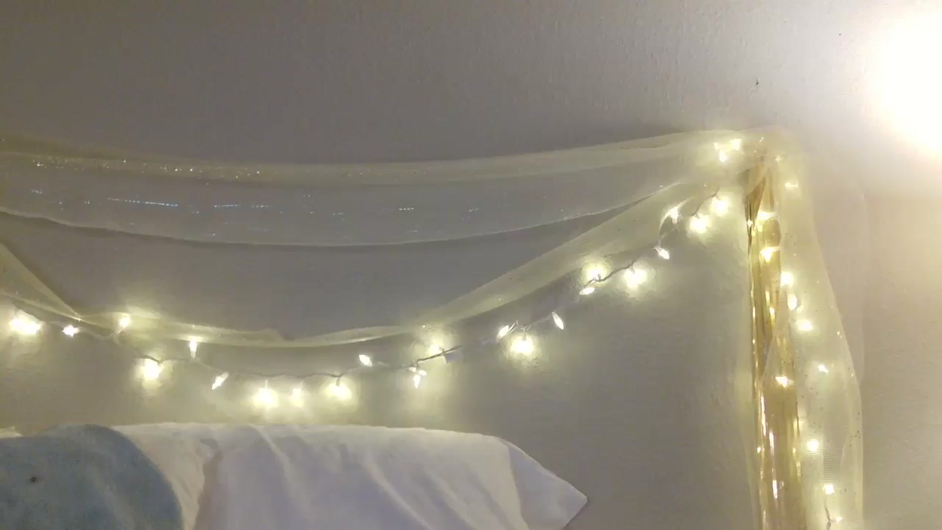 Gallery image thumbnail from Jaslene_25's myfreecams stream on, 12/28/2025, 11:49 image 19 of 20