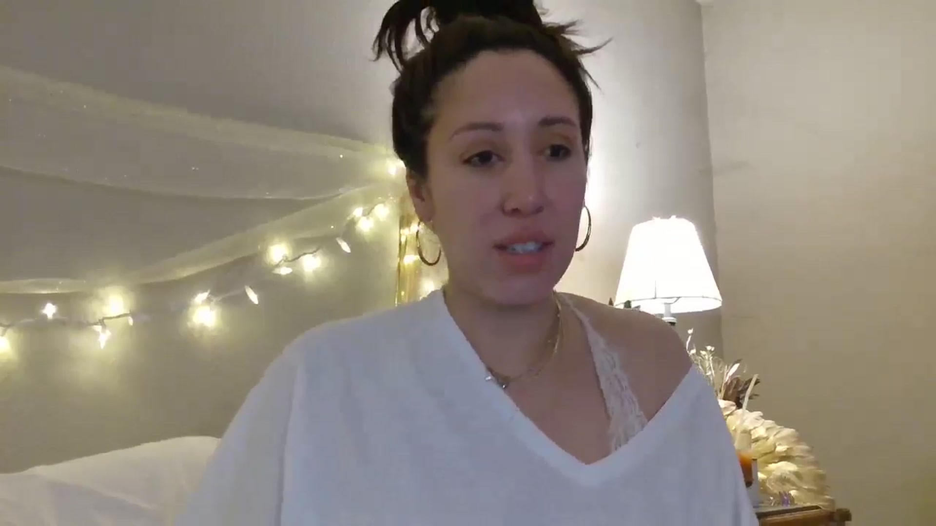 Gallery image thumbnail from Jaslene_25's myfreecams stream on, 01/02/2026, 12:36 image 11 of 20