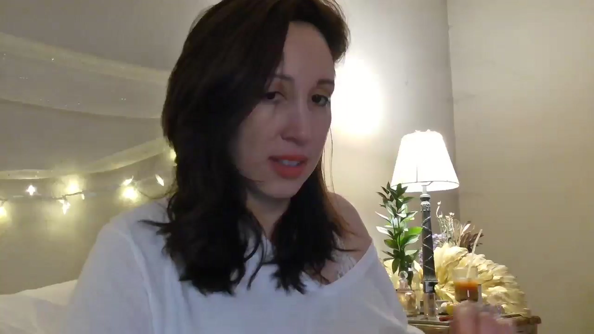 Gallery image thumbnail from Jaslene_25's myfreecams stream on, 01/02/2026, 13:02 image 5 of 20