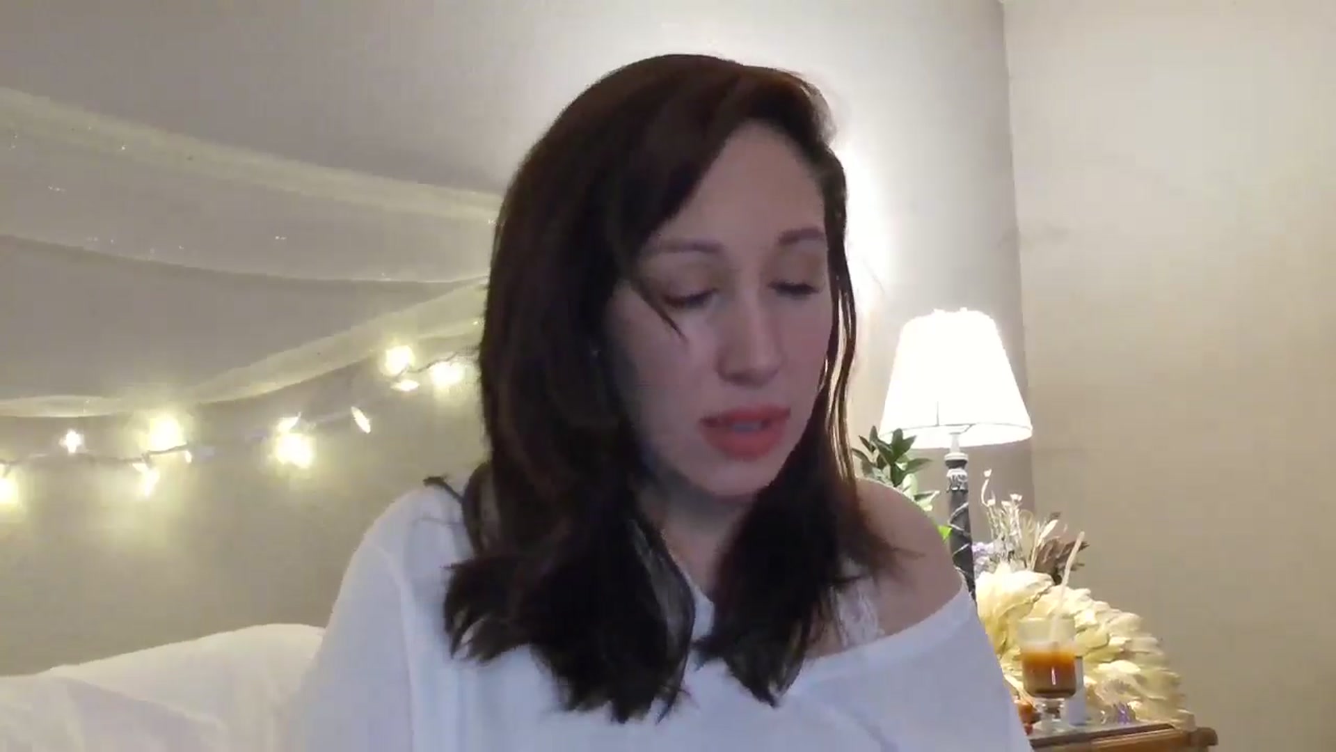 Gallery image thumbnail from Jaslene_25's myfreecams stream on, 01/02/2026, 13:02 image 14 of 20
