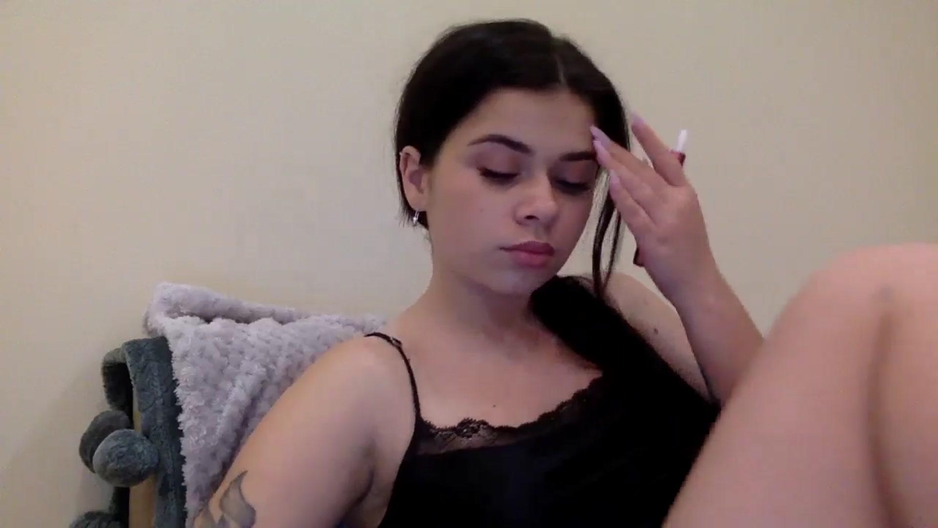Gallery image thumbnail from Jasmi25's myfreecams stream on, 12/21/2024, 17:58 image 16 of 20