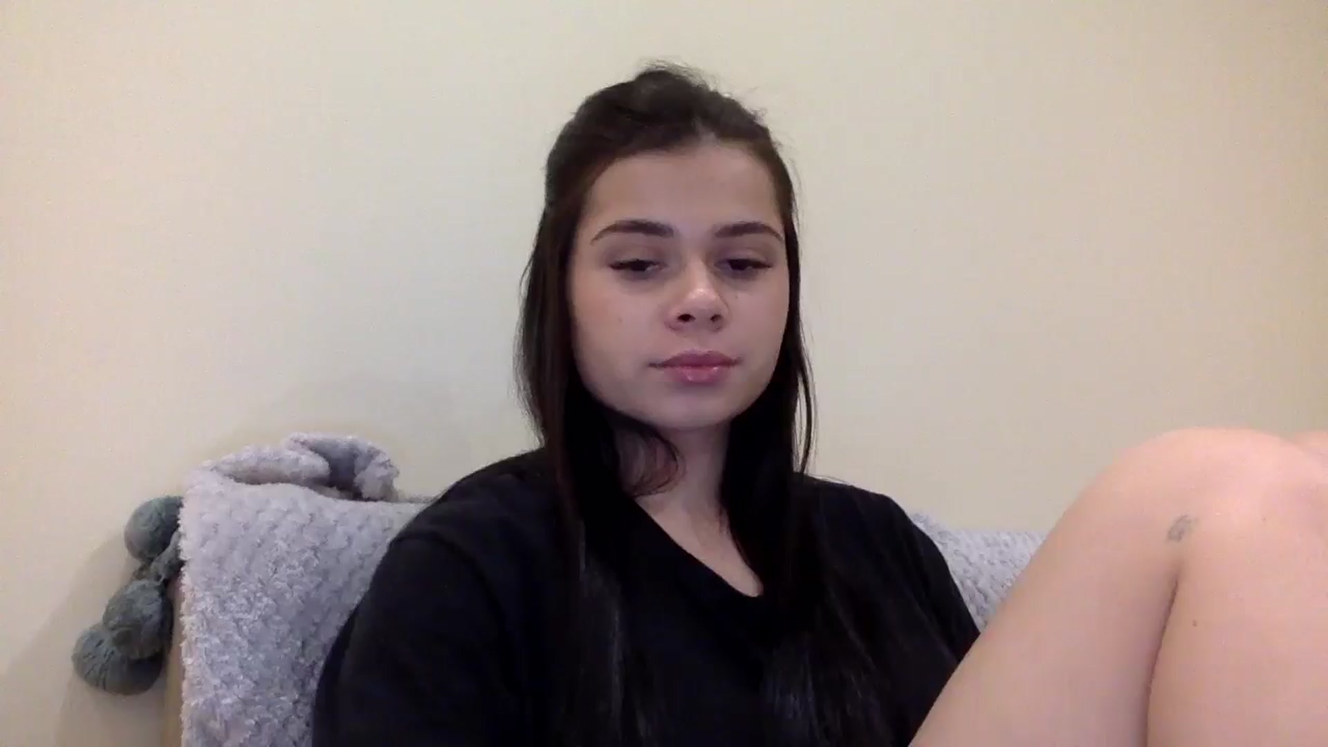 Gallery image thumbnail from Jasmi25's myfreecams stream on, 12/24/2024, 18:11 image 12 of 20