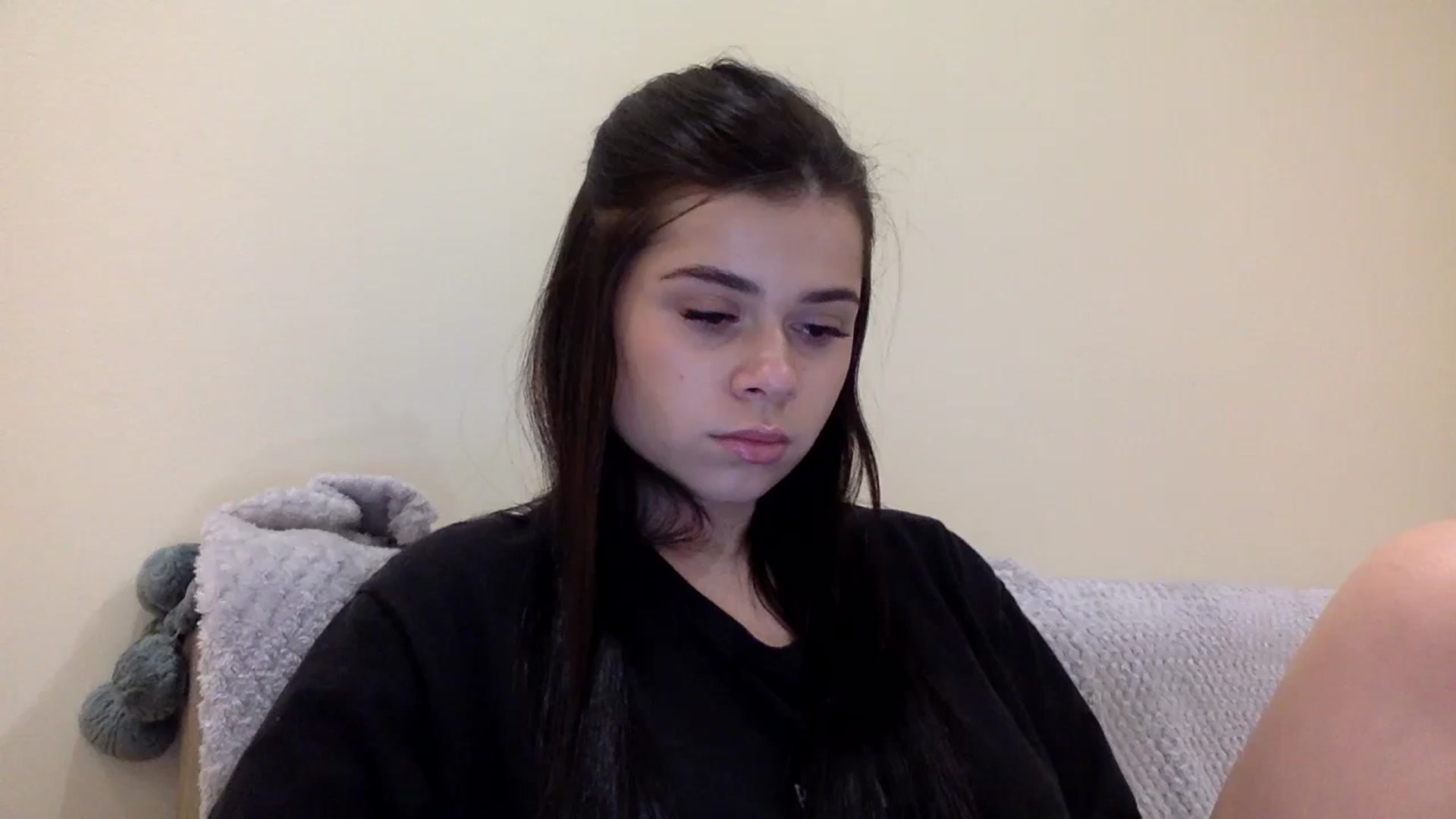 Gallery image thumbnail from Jasmi25's myfreecams stream on, 12/24/2024, 18:11 image 18 of 20