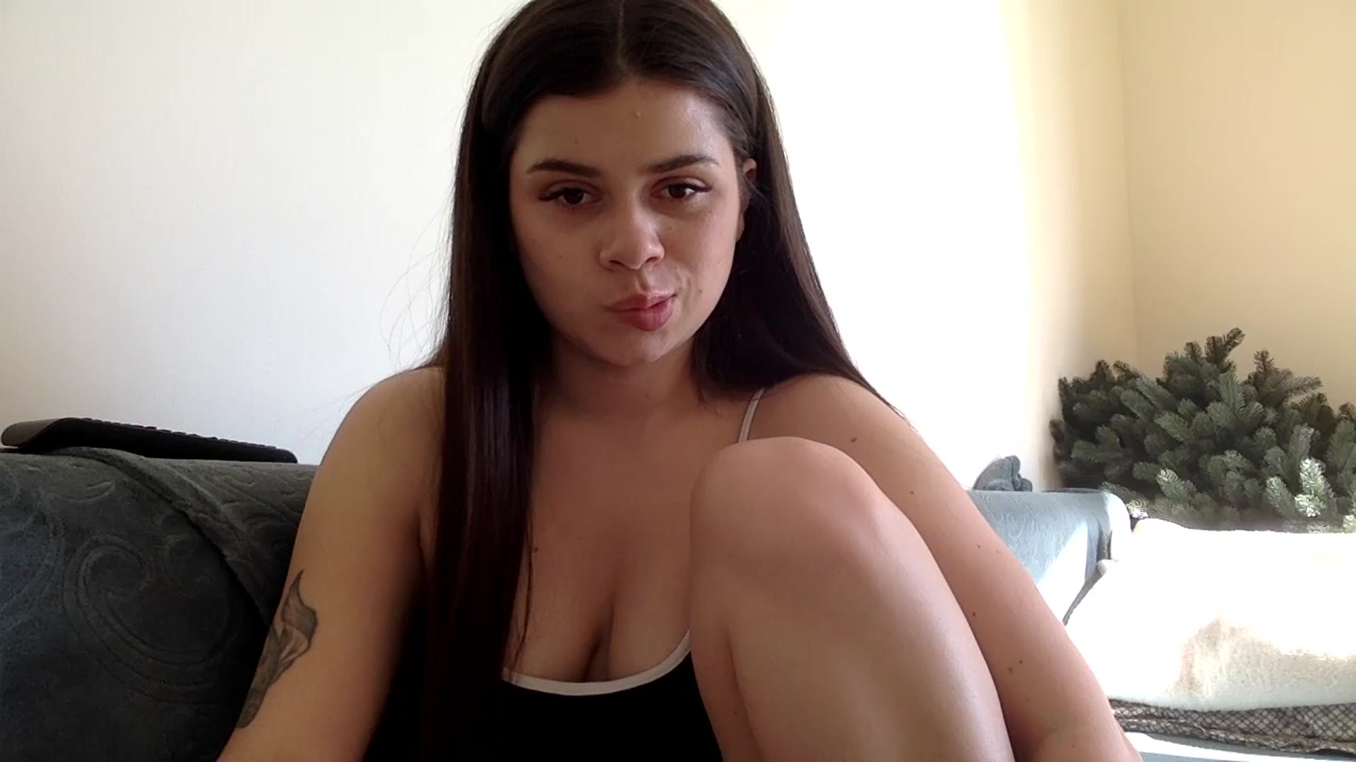 Gallery image thumbnail from Jasmi25's myfreecams stream on, 04/05/2026, 13:50 image 7 of 20