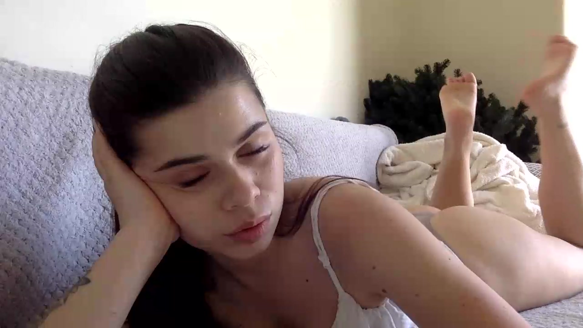 Gallery image thumbnail from Jasmi25's myfreecams stream on, 06/22/2026, 09:13 image 8 of 20