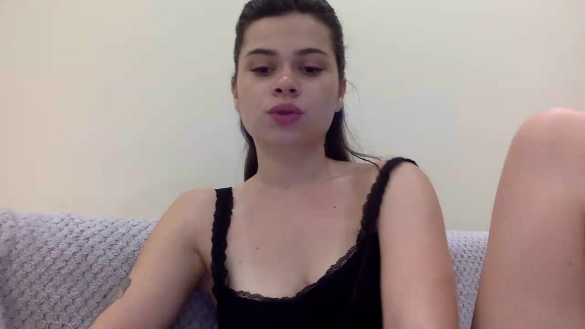 Gallery image thumbnail from Jasmi25's myfreecams stream on, 06/30/2026, 19:02 image 3 of 20