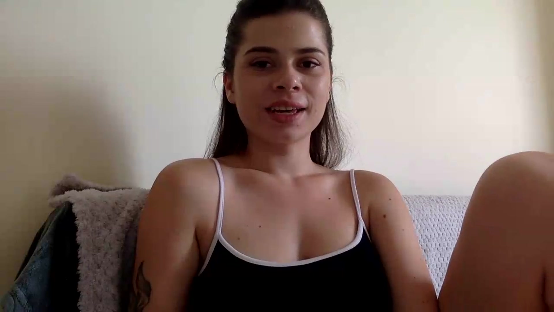 Gallery image thumbnail from Jasmi25's myfreecams stream on, 07/06/2026, 13:43 image 17 of 20