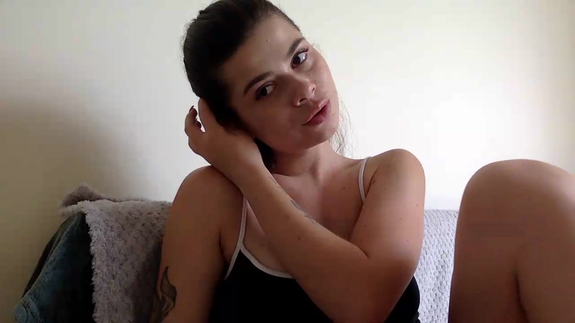 Gallery image thumbnail from Jasmi25's myfreecams stream on, 07/06/2026, 13:43 image 13 of 20