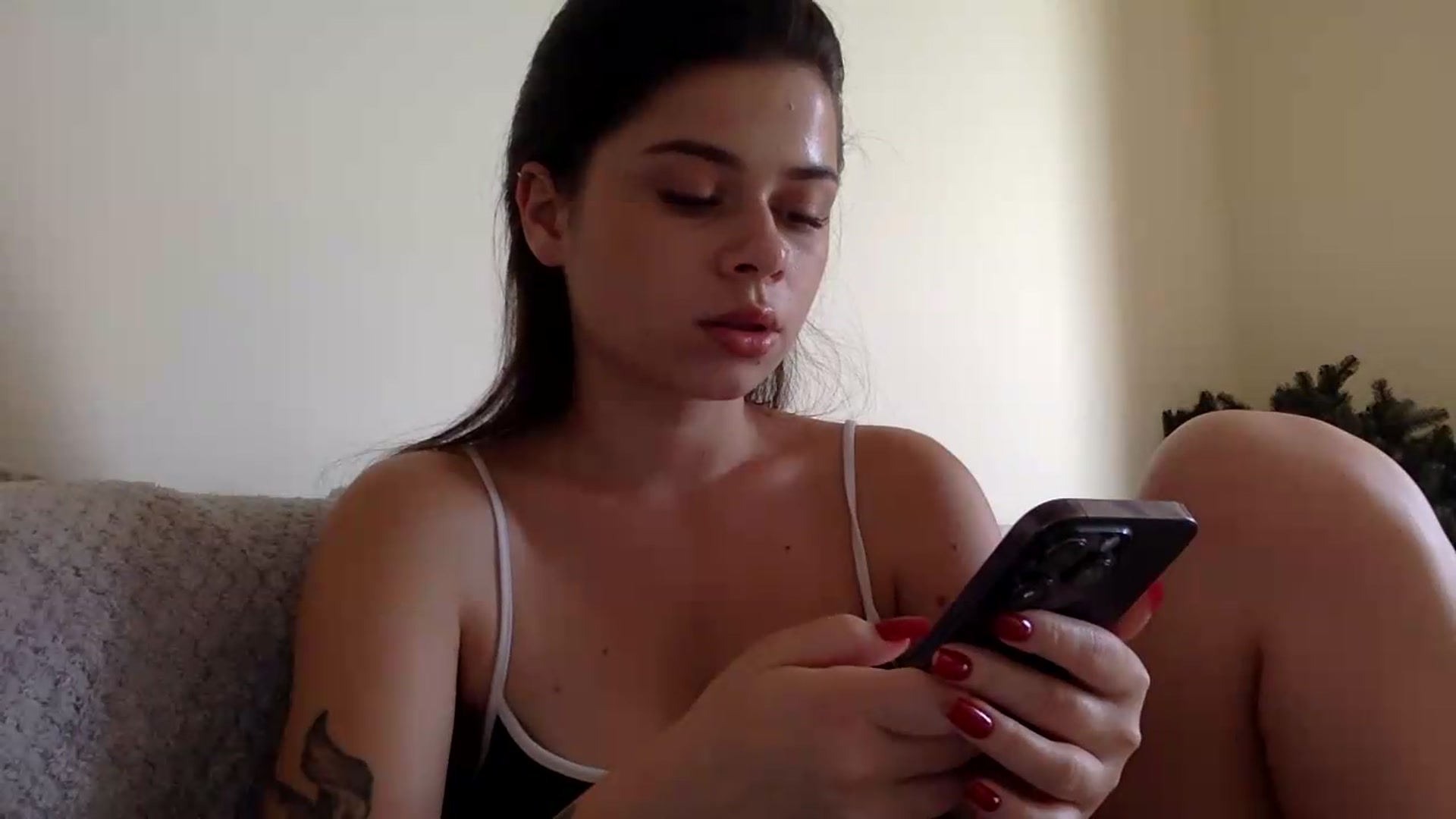 Gallery image thumbnail from Jasmi25's myfreecams stream on, 07/06/2026, 15:58 image 5 of 20
