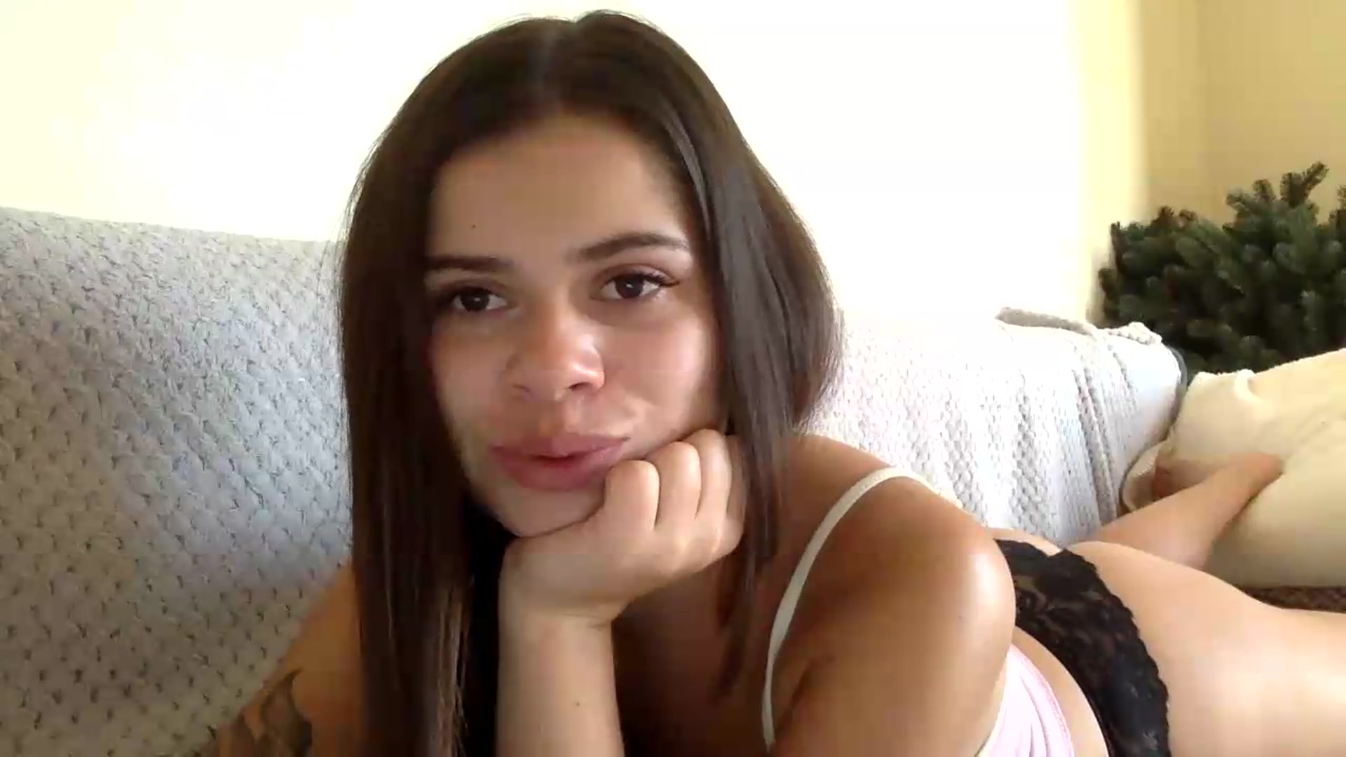 Gallery image thumbnail from Jasmi25's myfreecams stream on, 08/15/2026, 17:06 image 4 of 20