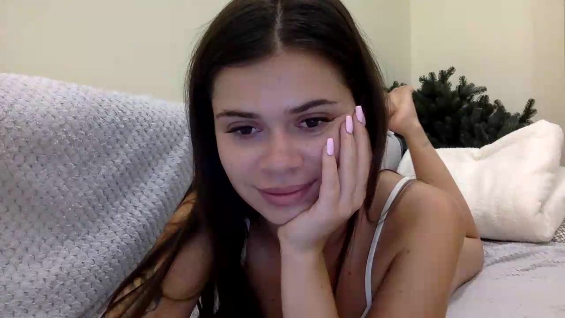 Gallery image thumbnail from Jasmi25's myfreecams stream on, 08/15/2026, 18:14 image 11 of 20