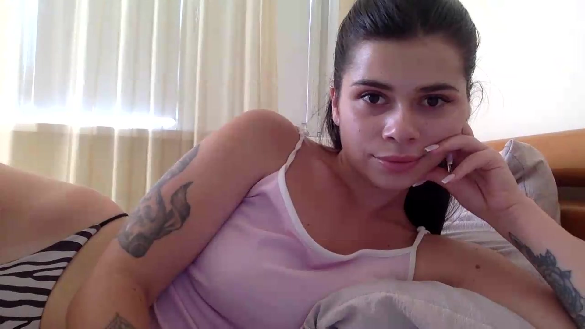 Gallery image thumbnail from Jasmi25's myfreecams stream on, 09/06/2026, 15:45 image 6 of 20