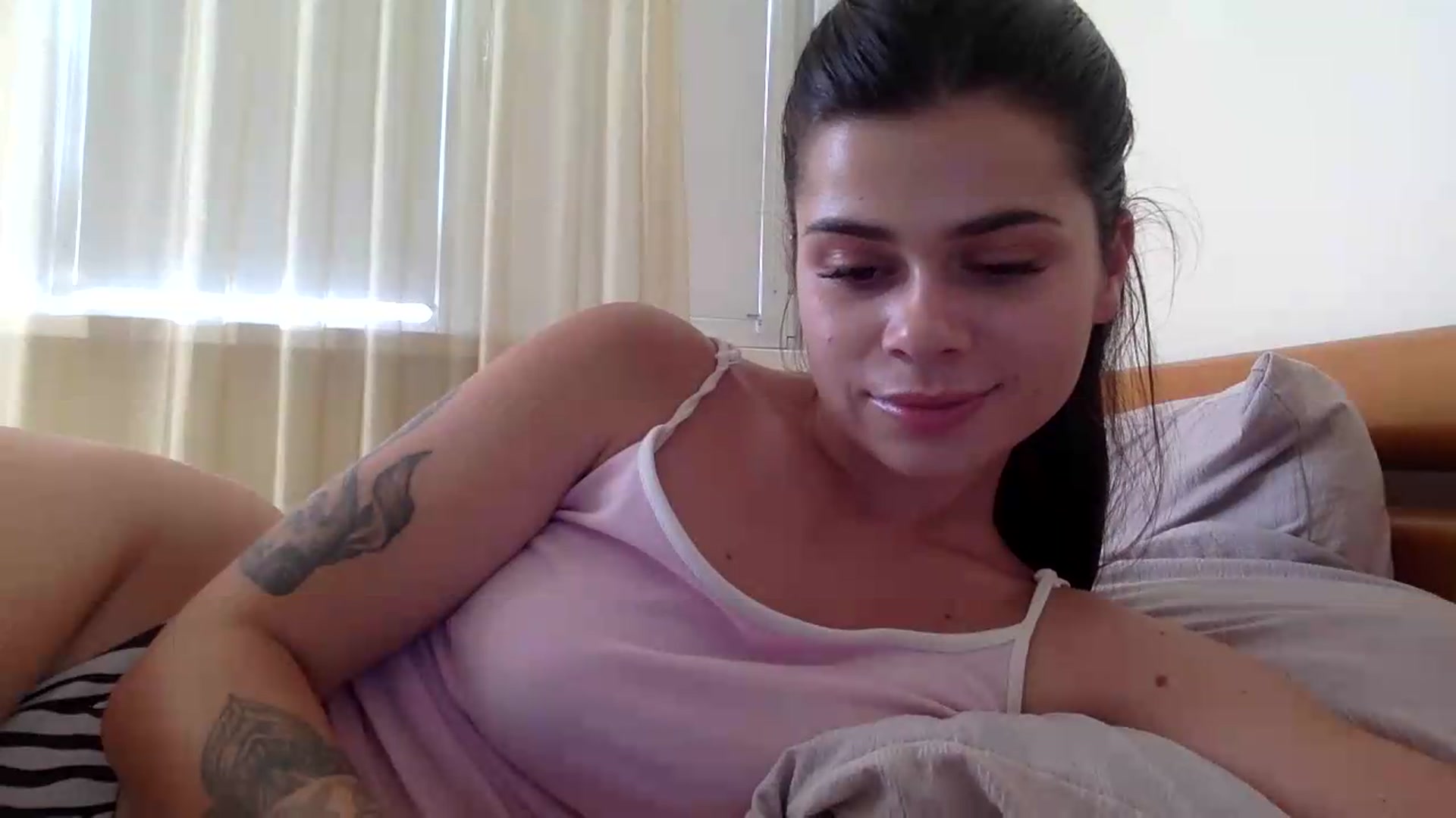 Gallery image thumbnail from Jasmi25's myfreecams stream on, 09/06/2026, 15:45 image 11 of 20